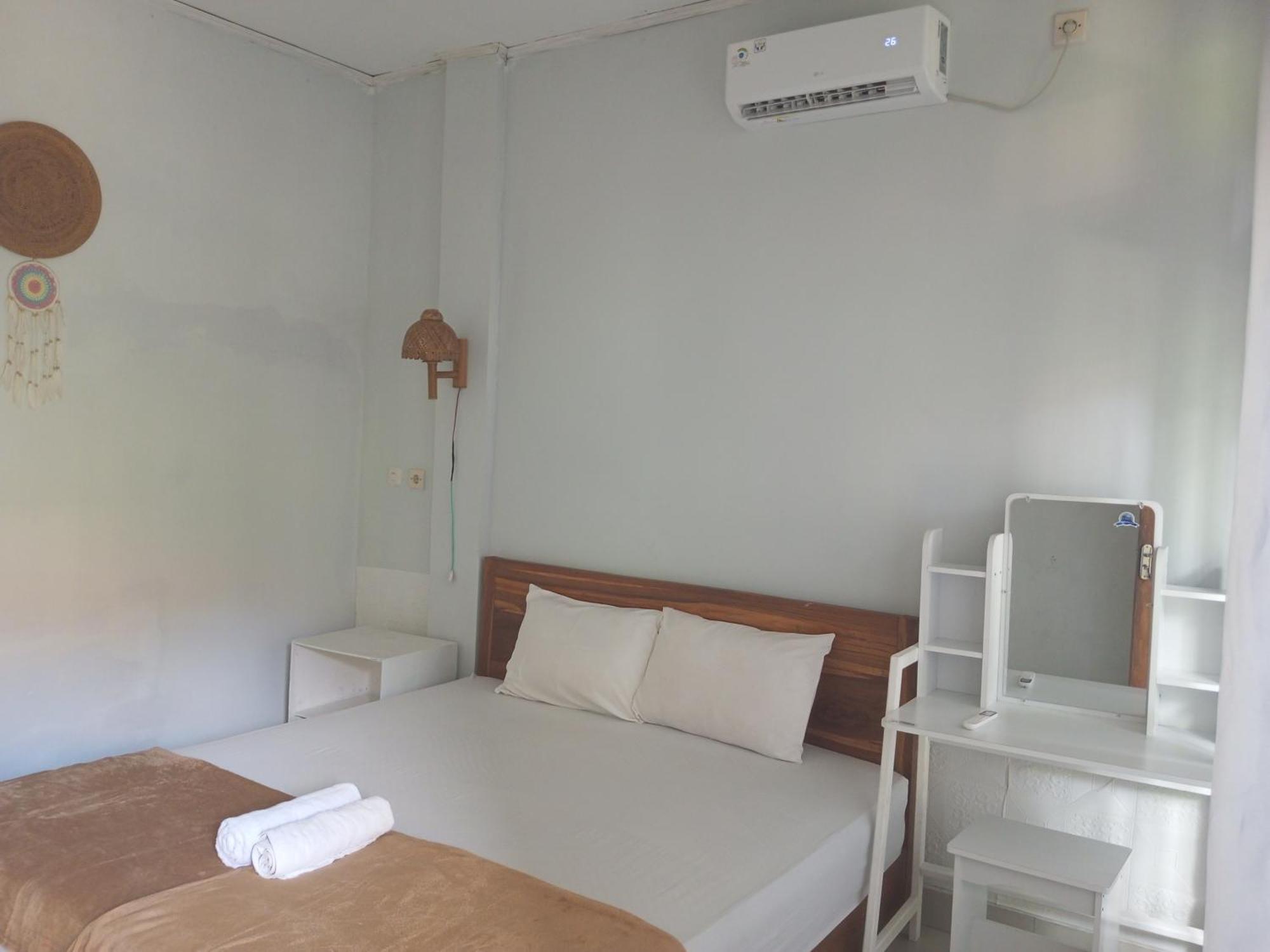 Kri Homestay Kuta  Habitación foto